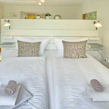 Admiral Dom wakacyjny *