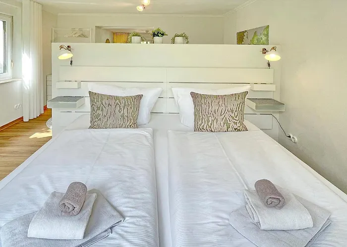 Admiral بيت للعطل *